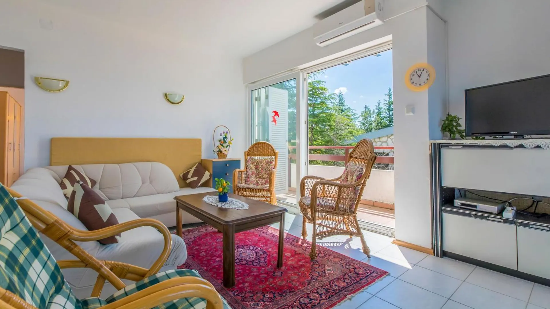 Apartments In Dramalj 41530