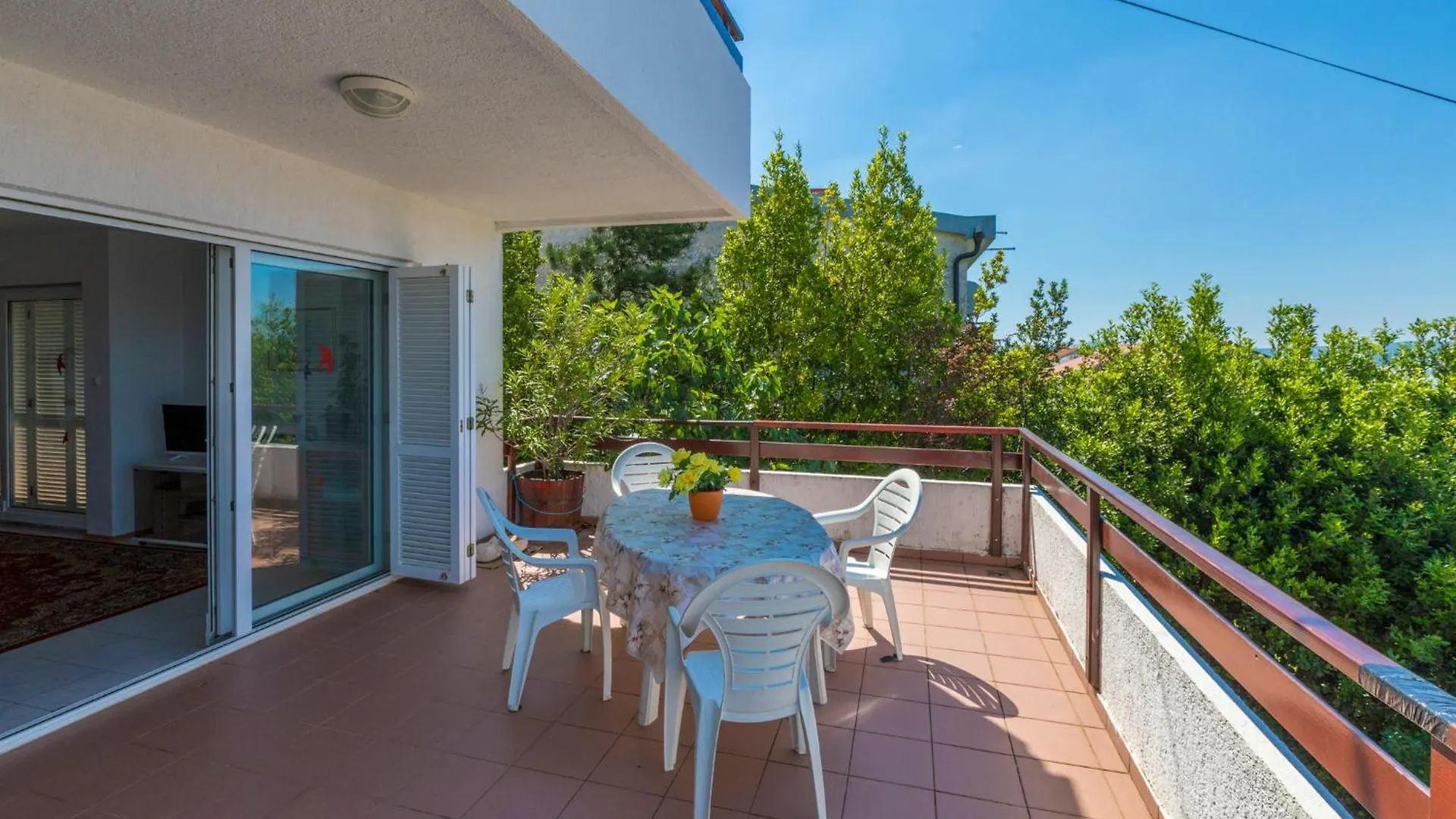 Apartments In Dramalj 41530 Croatia